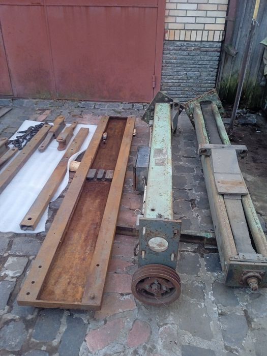 Подъемник автомобильный 2.5-тонны