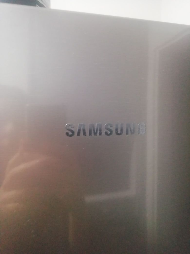 Vendo Combinado Samsung (Frigorífico)