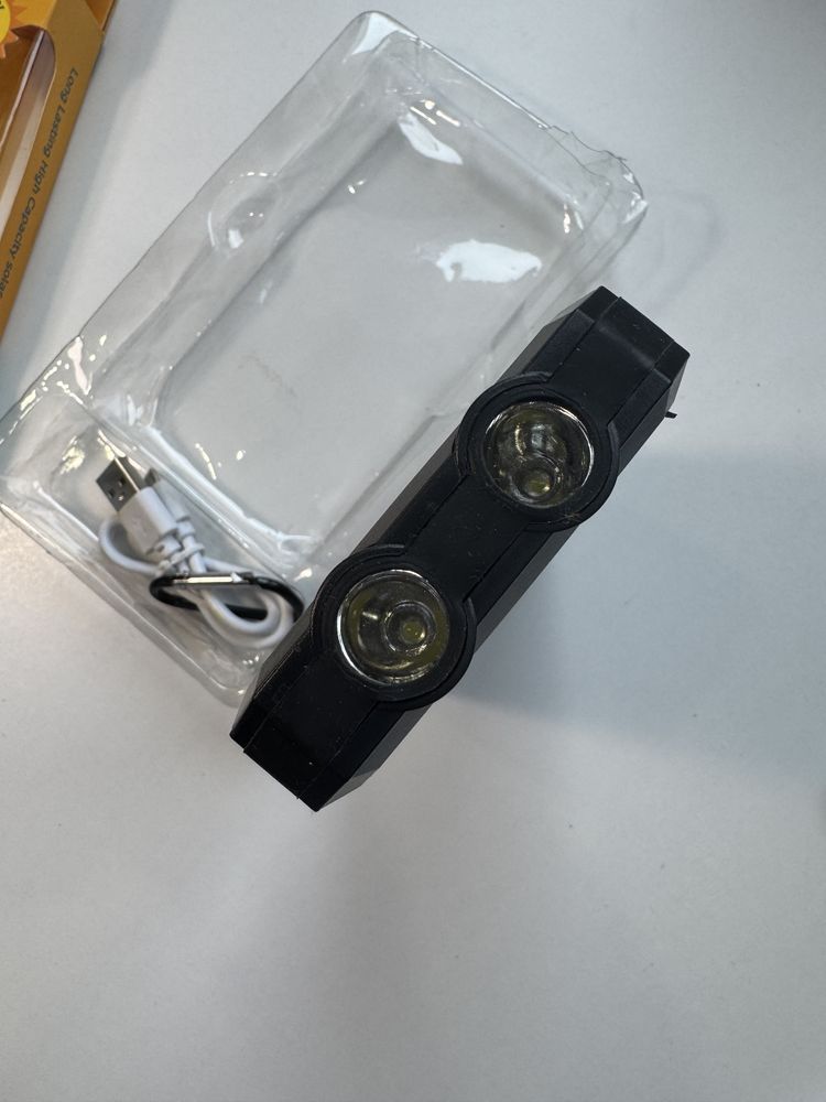PowerBank  на сонячних батареях
