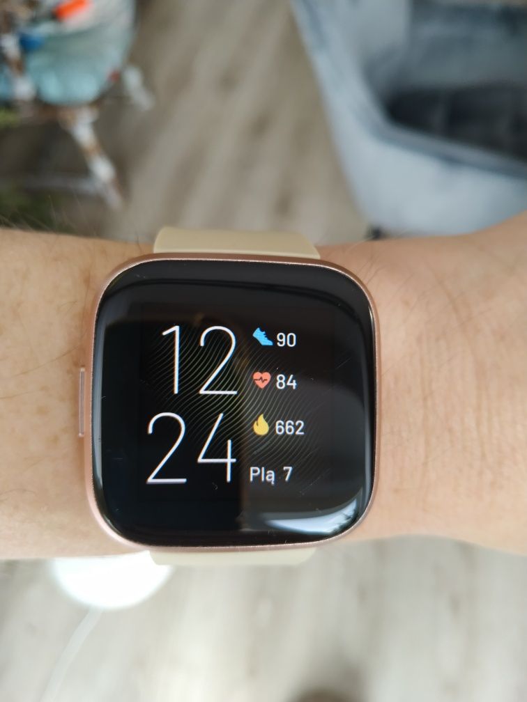 Smartwatch Fitbit Versa 2, różowe złoto,8 pasków!