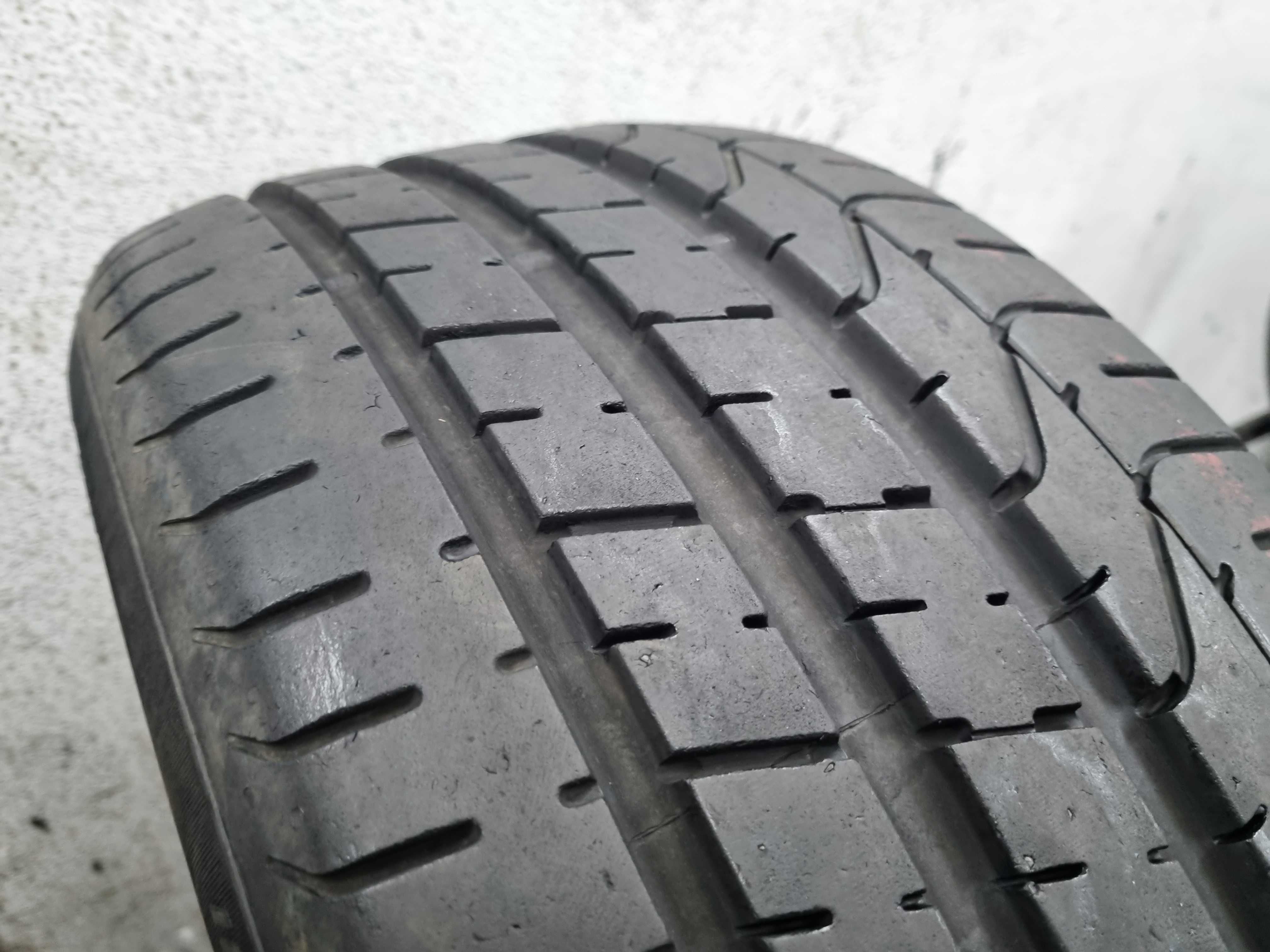 255/40ZR19 96Y Pirelli Pzero D.2717