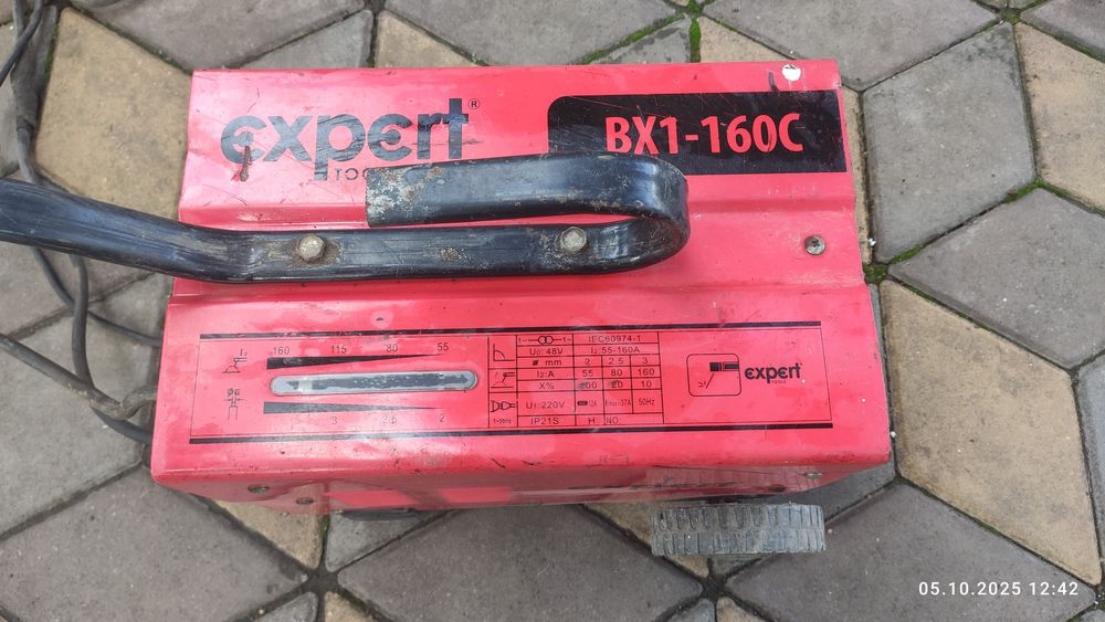 Зварювальний апарат Tools Expert BX 1 - 160 C