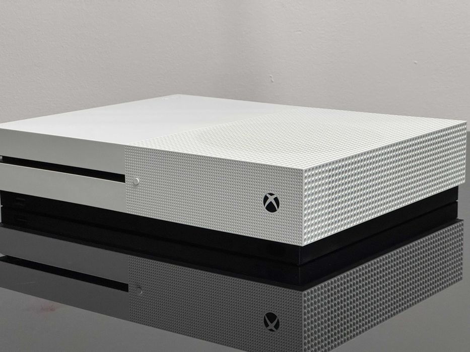 Konsola Xbox One S 500gb, pad, okablowanie, bdb stan, GWARANCJA!