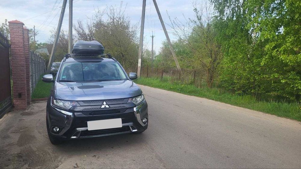 Міцубіші оутлендер