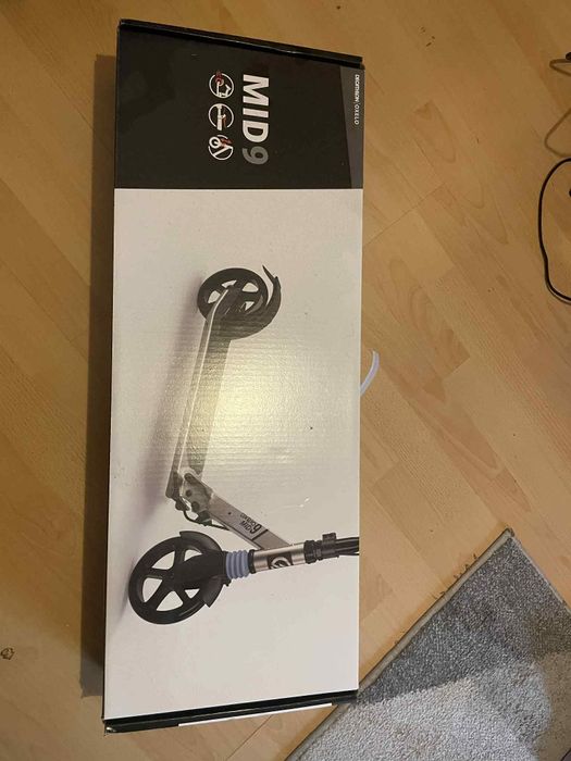 Hulajnoga Decathlon Oxelo Mid 9