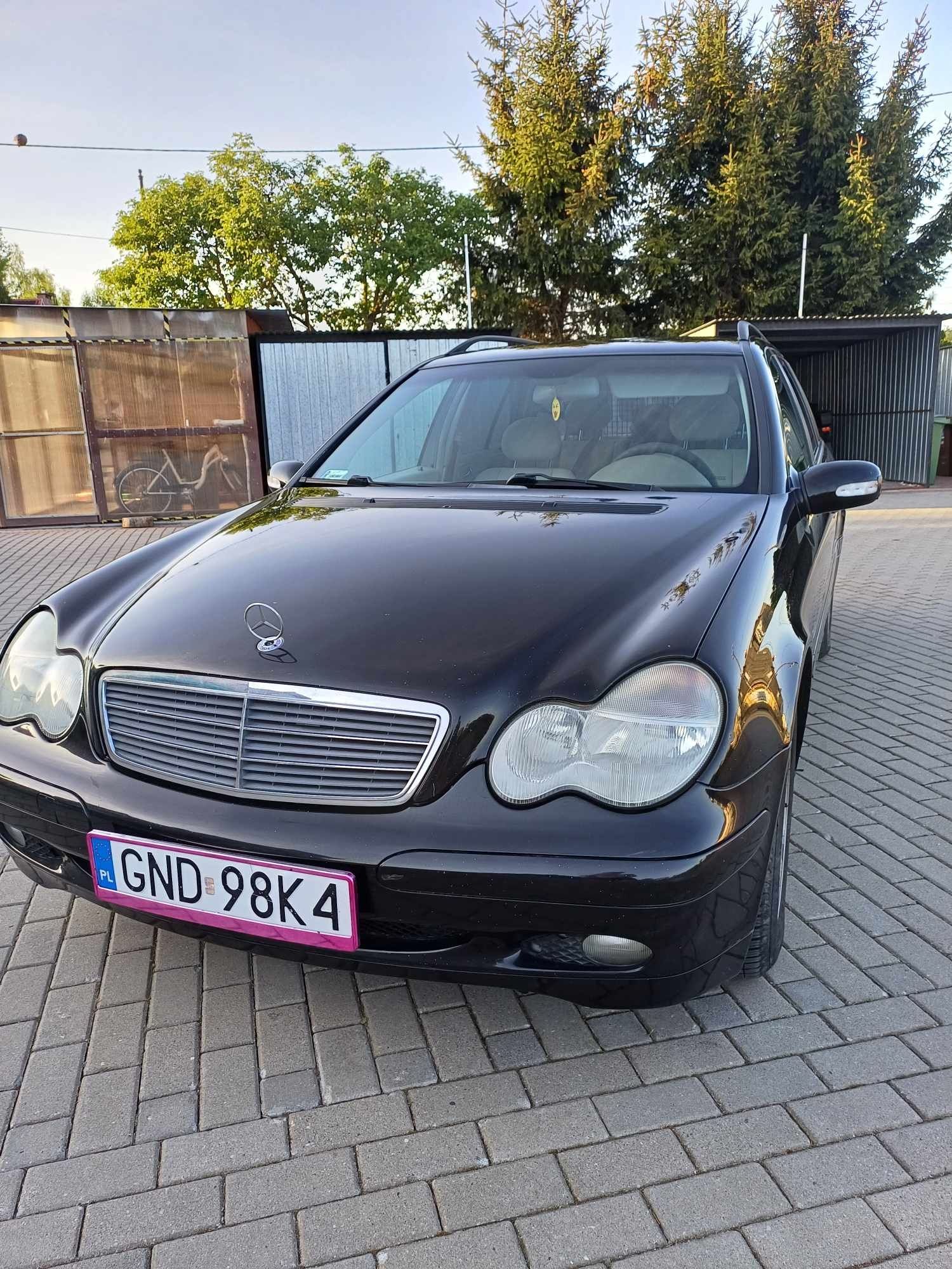 Mercedes  w203 C klasa 2003r