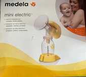 Bomba Mini Electric com acessórios da marca MEDELA