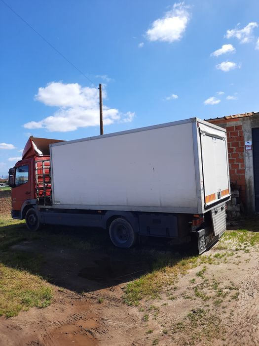 Camião Mercedes Atego