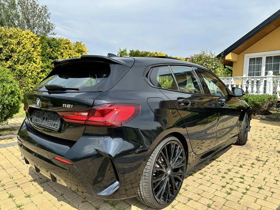 BMW Seria 1 BMW 118i M Sport f40