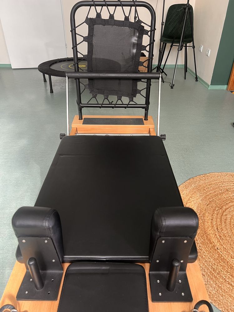 Reformer Pilates skrzynia box trampolina