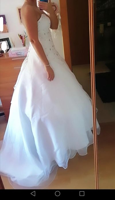 Vestido de noiva novo