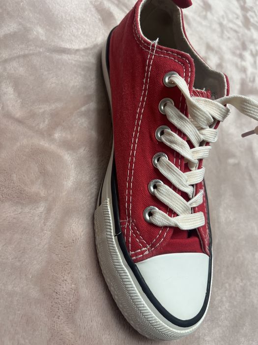 Ténis Primark vermelhos