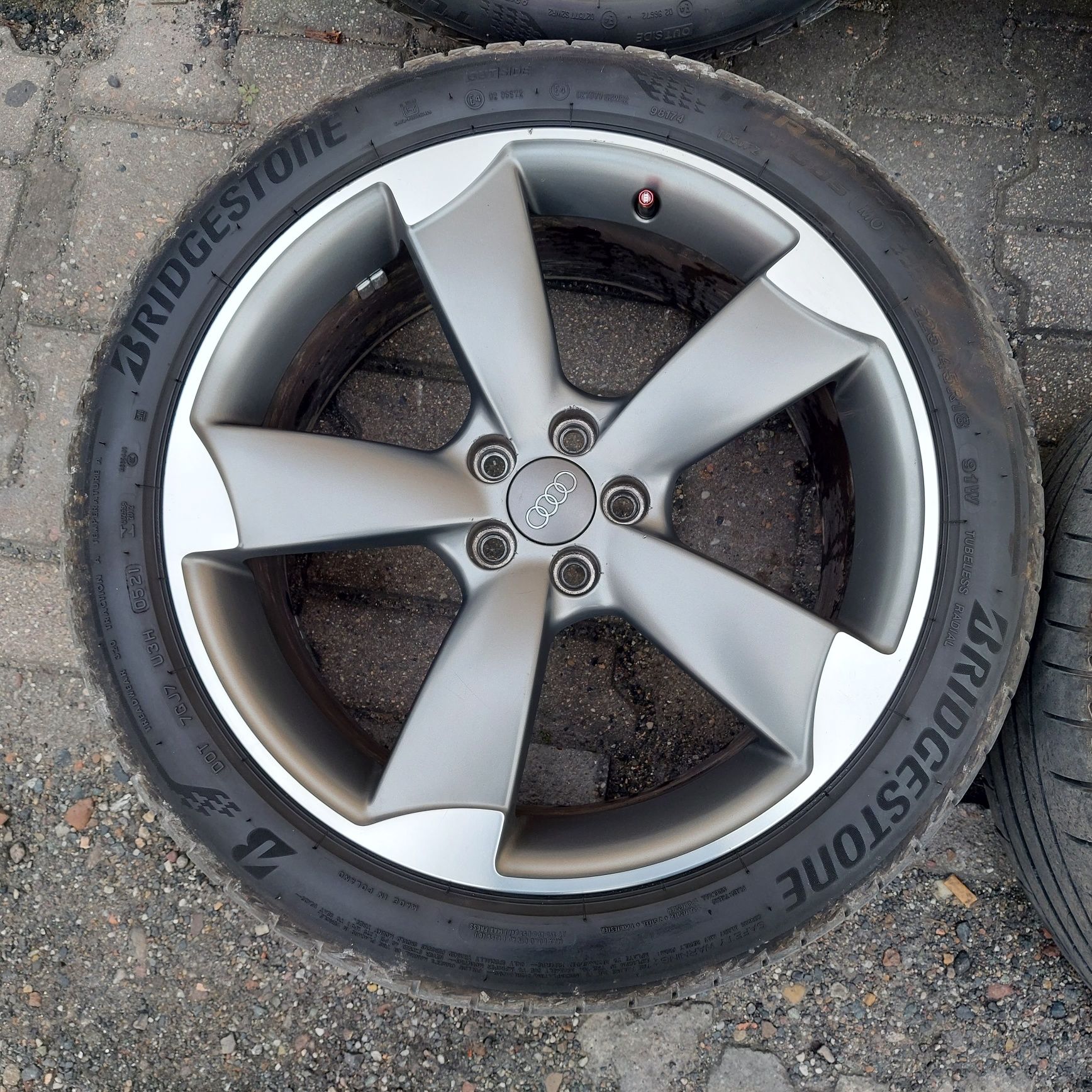 Rotor Audi A1 5x100 18