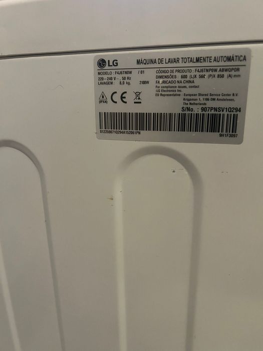 Máquina de Lavar Roupa LG