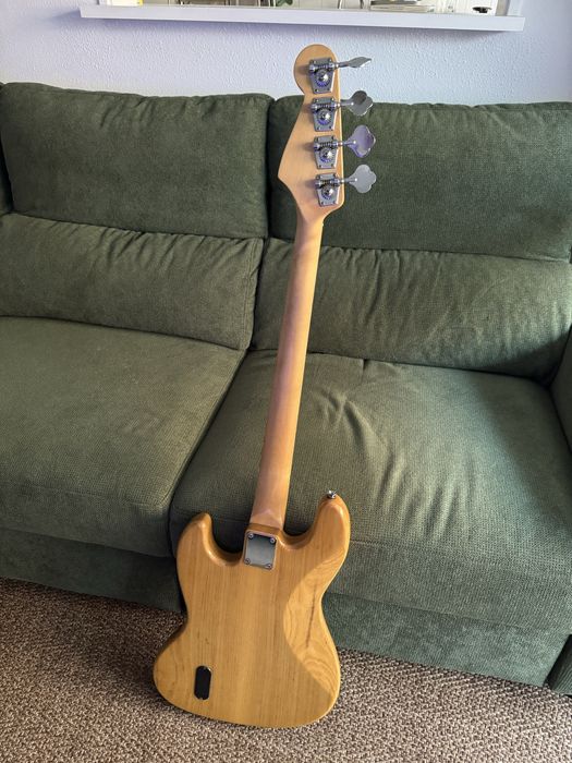 Baixo Eletrico BaCH 4 cordas - Vendo/Troco