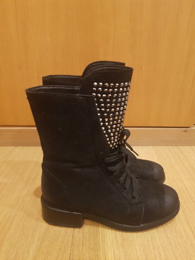 Botas Cristina Ferreira com brilhantes