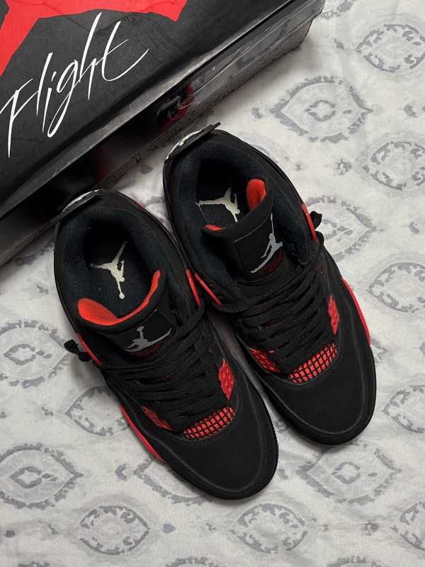 Jordan 4 Retro Red Thunder R.43