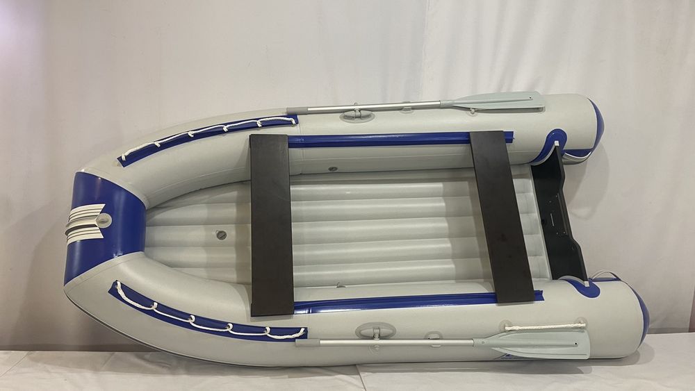 Виготовлення ремонт лодок ПВХ