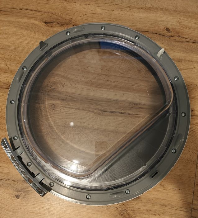 Nowe drzwi suszarki Electrolux