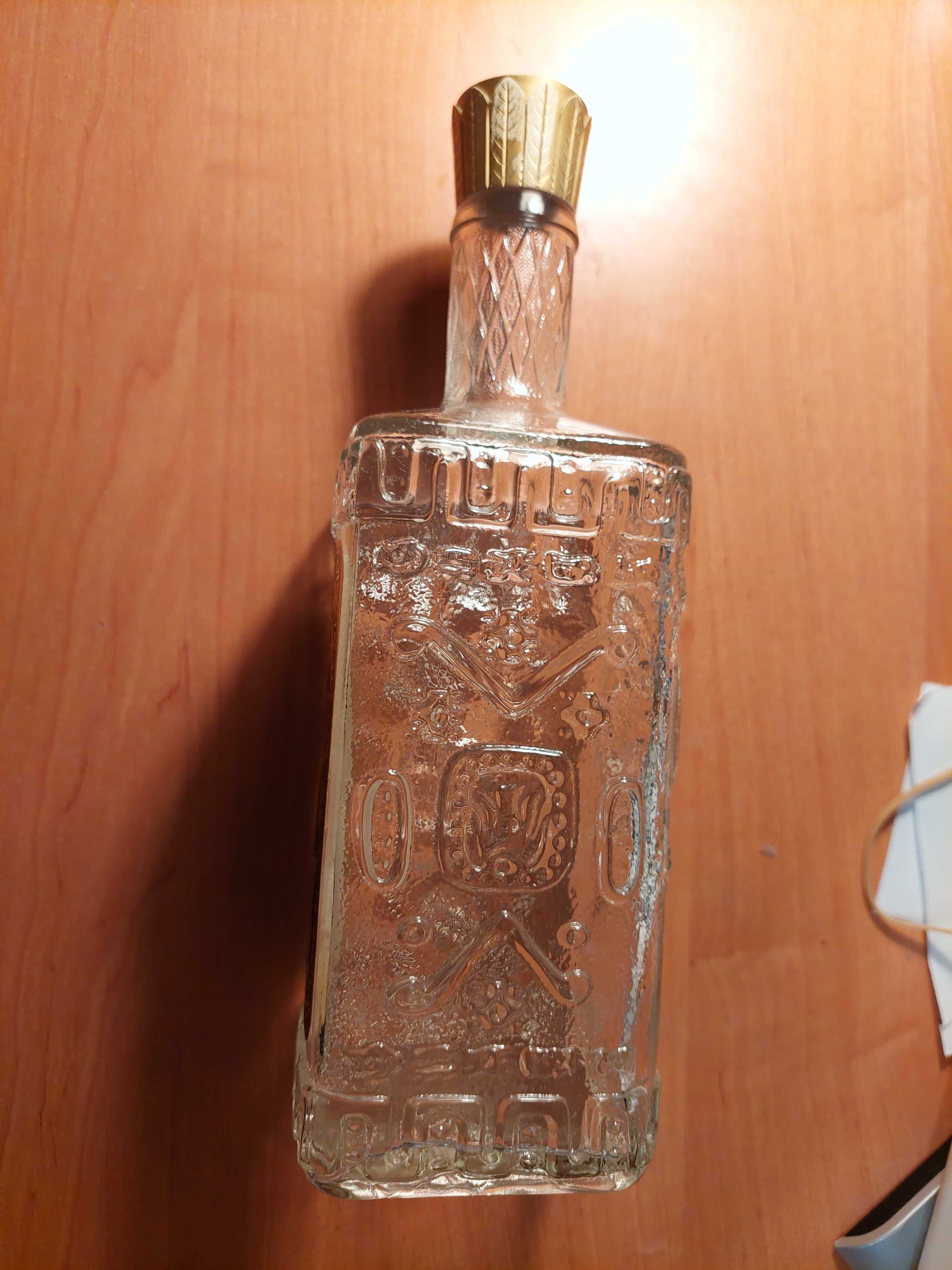 Meksykańska butelka ozdobna, z wytłoczonymi wzorami, prostokątna