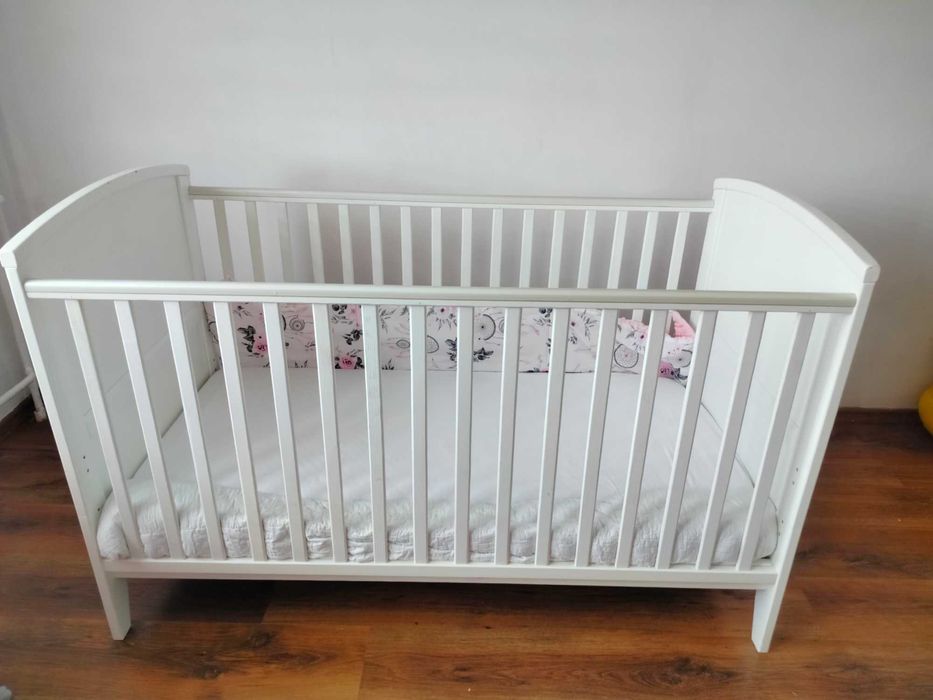 Sprzedam Łóżeczko Dziecięce+MATERAC