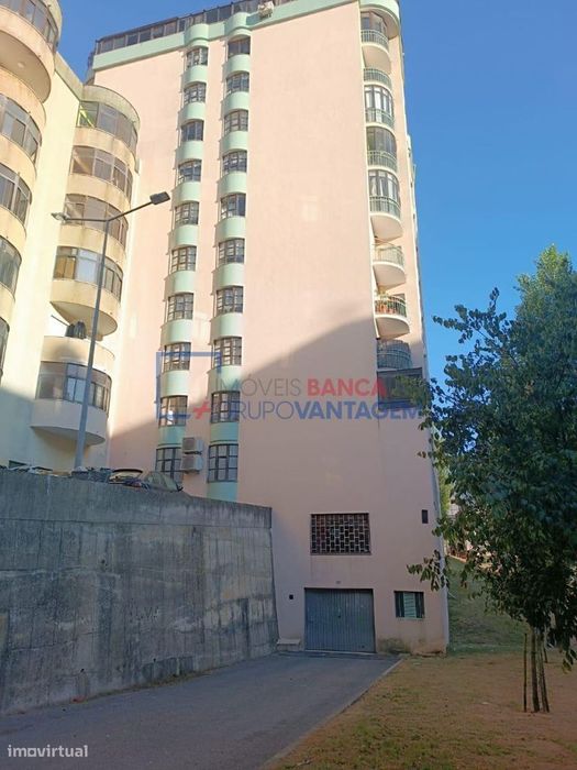 Lugar De Parqueamento - Tapada Das Mercês