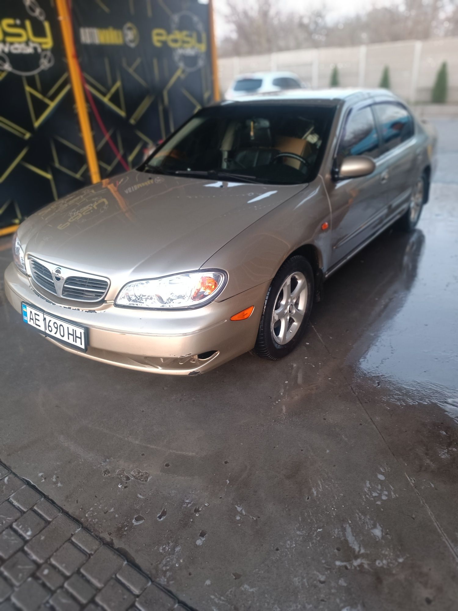 Nissan Maxima A33