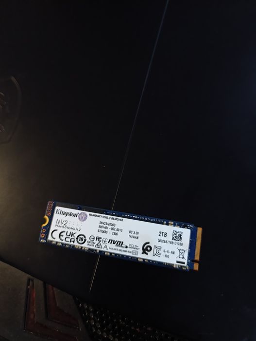 Dysk Kingston NV2 2TB M.2 (SNV2S2000G)