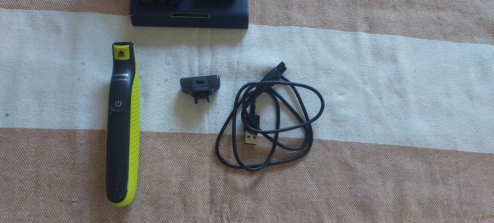 Golarka Philips Oneblade QP2824/30