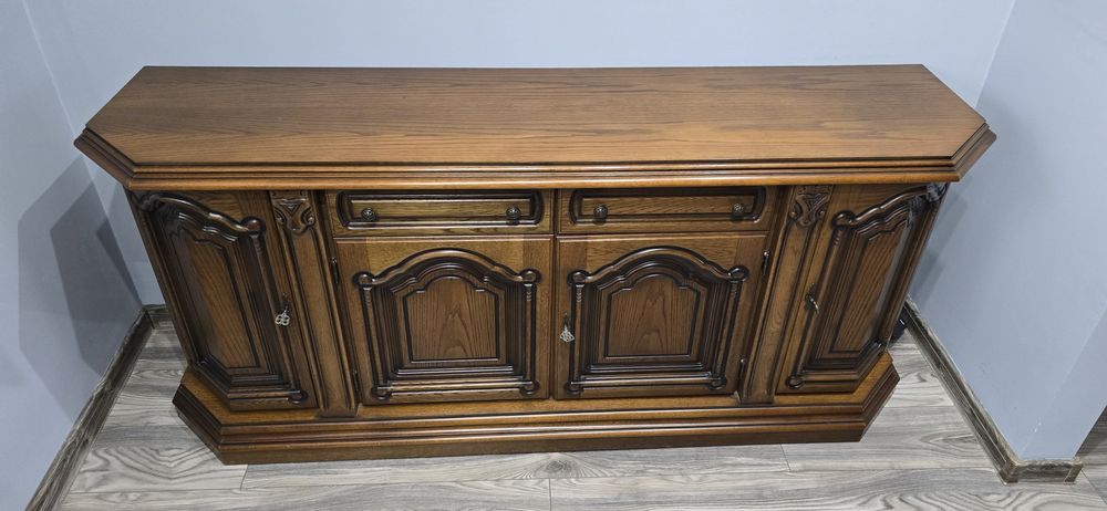 Komoda dębowa 4 drzwiowa Szer. 185CmM