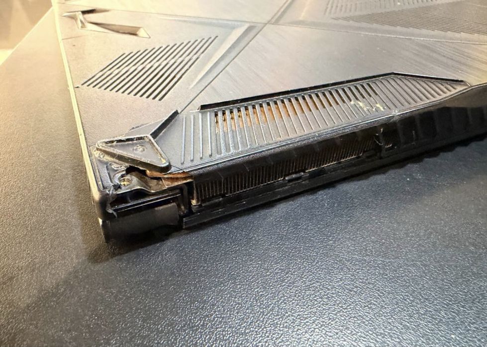 Ігровий ноутбук MSI