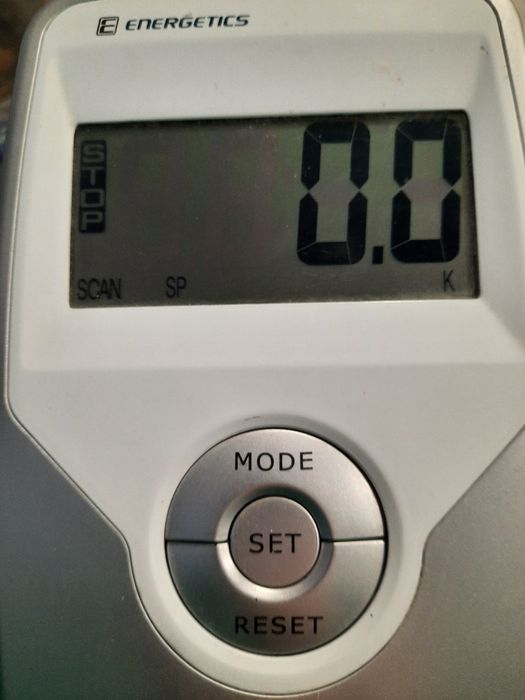 Orbitrek rowerek trenażer magnetyczny 
- opór magnetyczny, 8-stopniowy