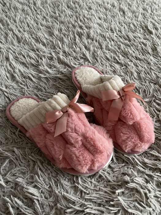 Нові домашні капці