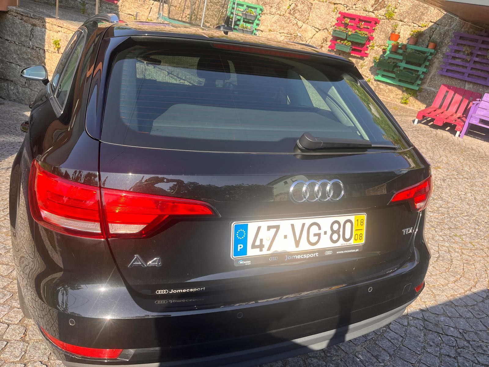 Vendo Audi A4 Avant 2.0 TDI S tronic