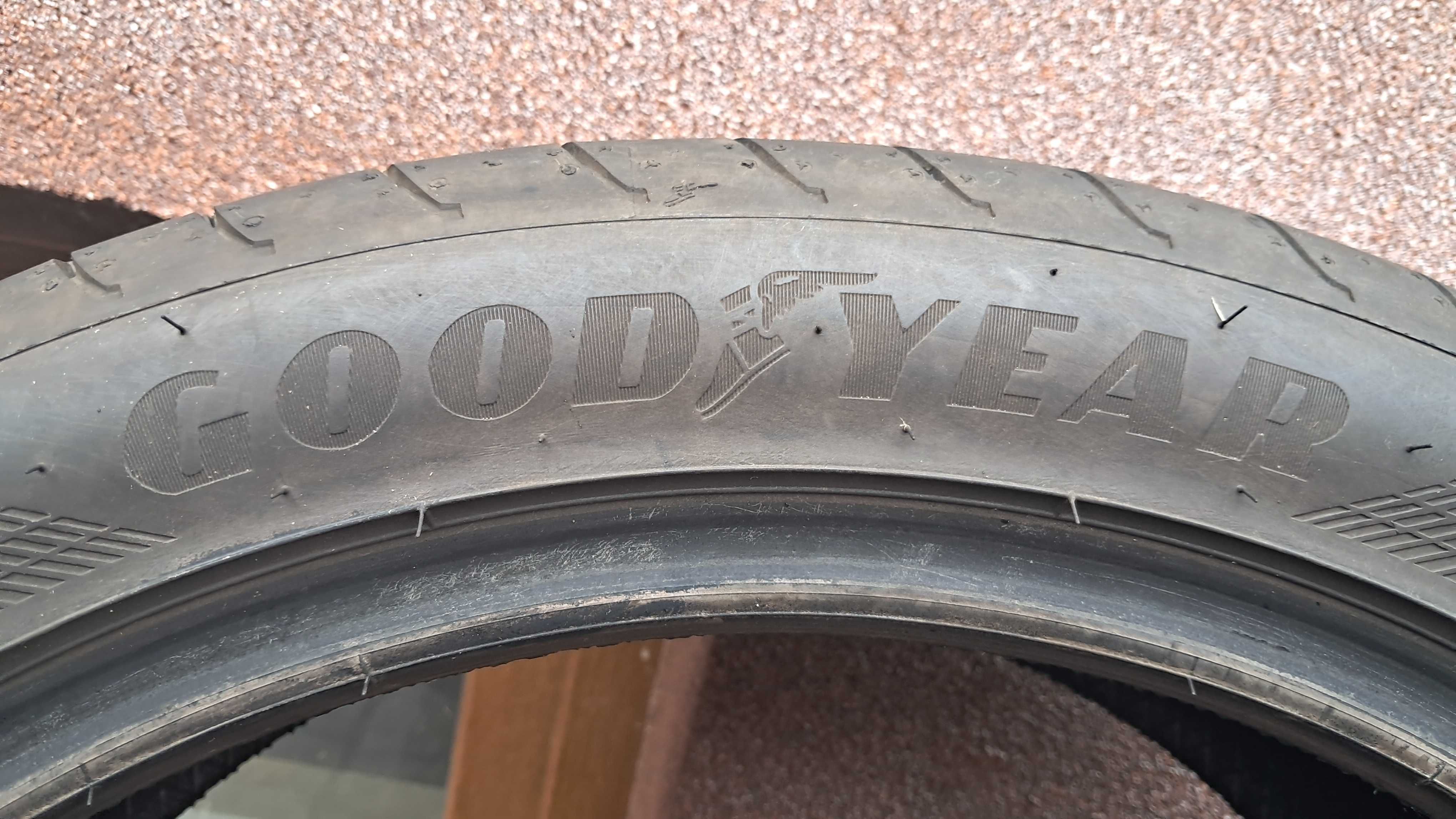 Opony GoodYear 225/45R19 Eagle F1 Asymmetric 5 96W