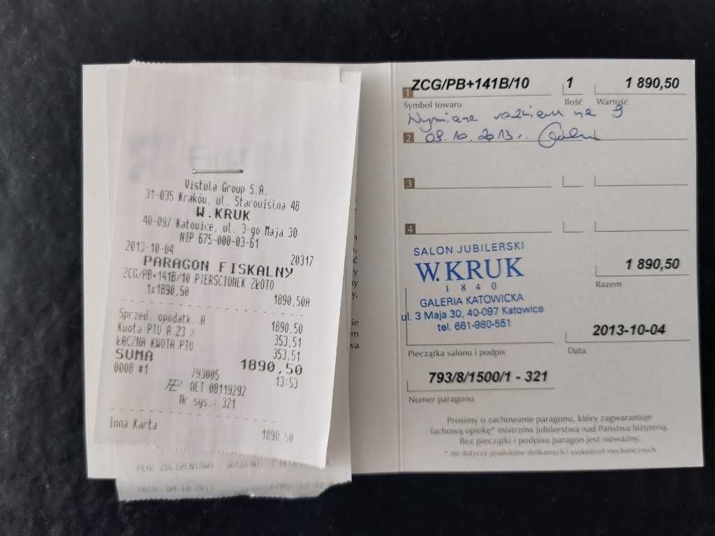 Pierścionek z białego złota z brylantami (W.Kruk)