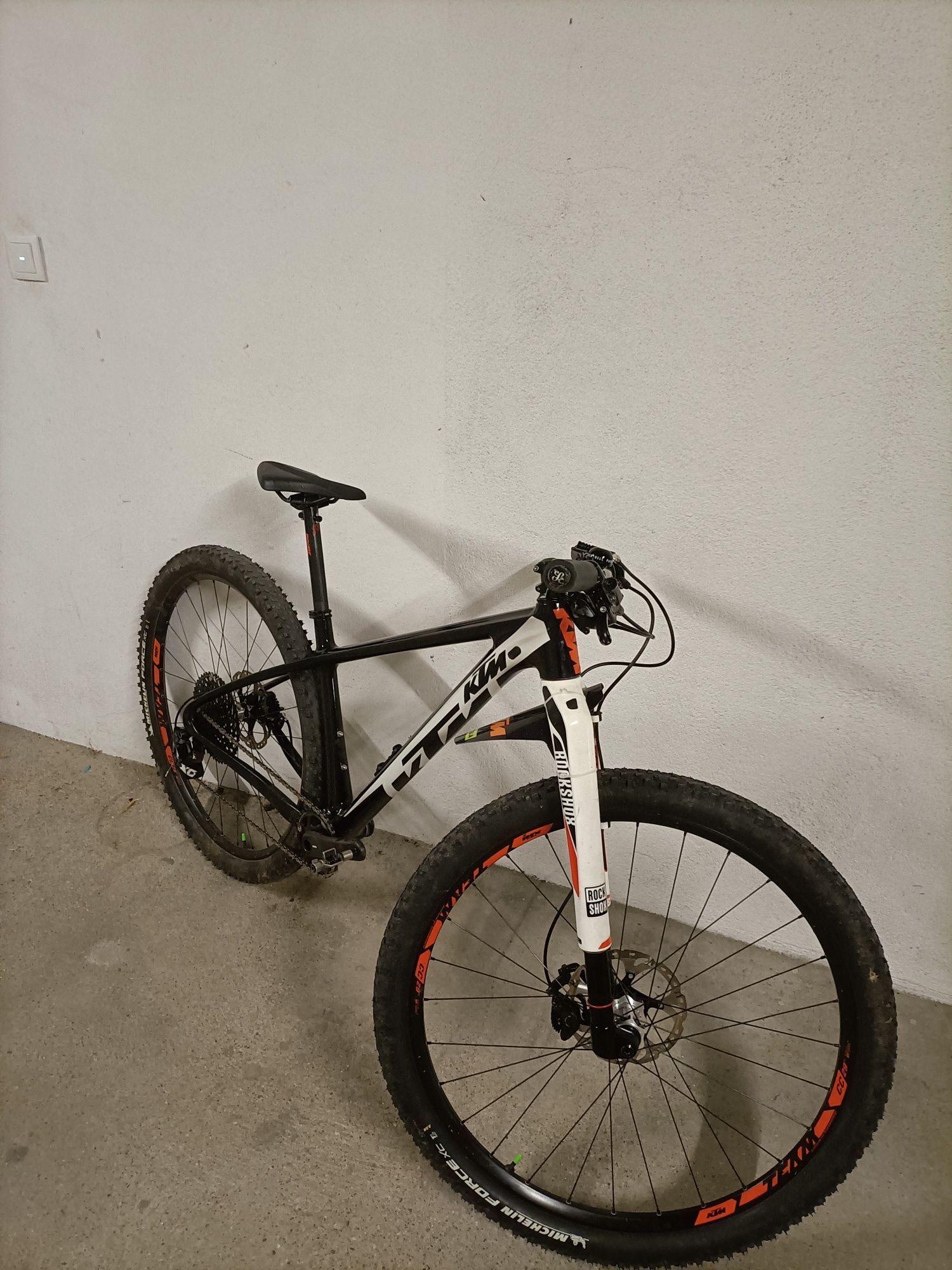 KTM myroon prime