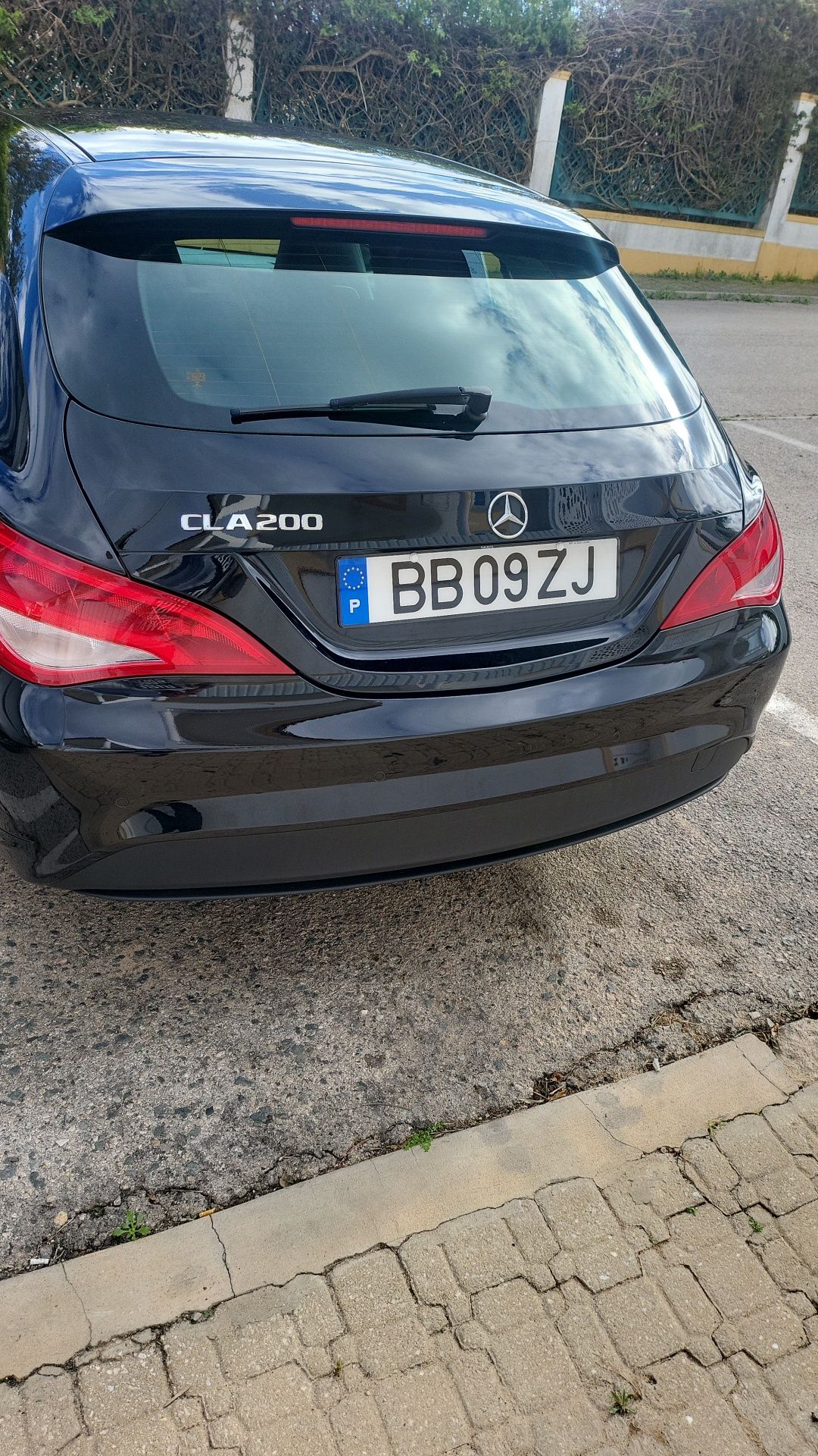 Mercedes benz cla 200 d