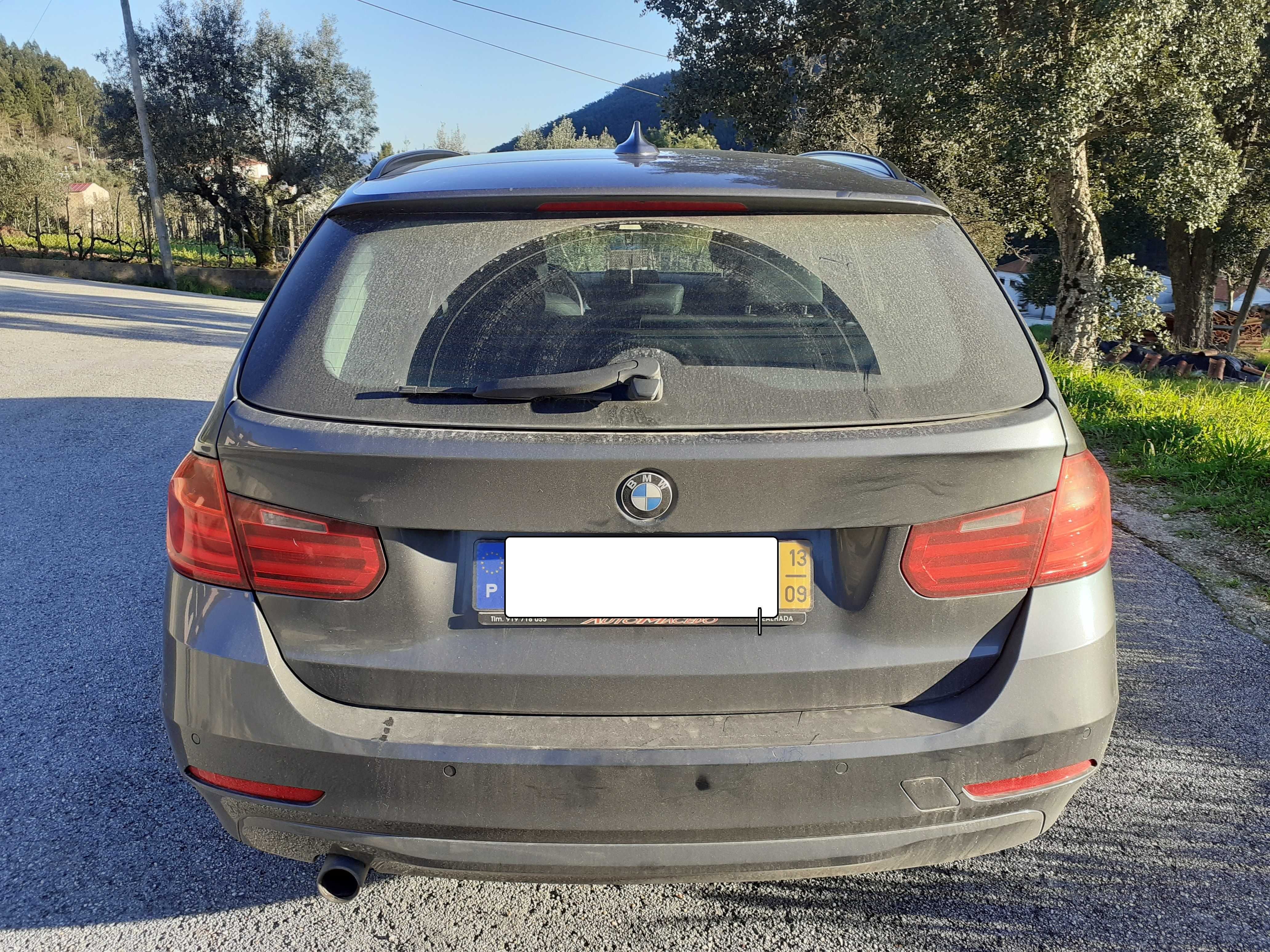 BMW 318, caixa automática