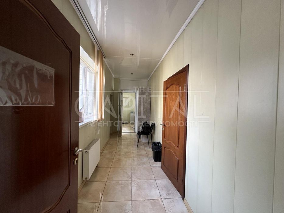 Продаж офісу, вул. Прирічна, Оболонь, Київ