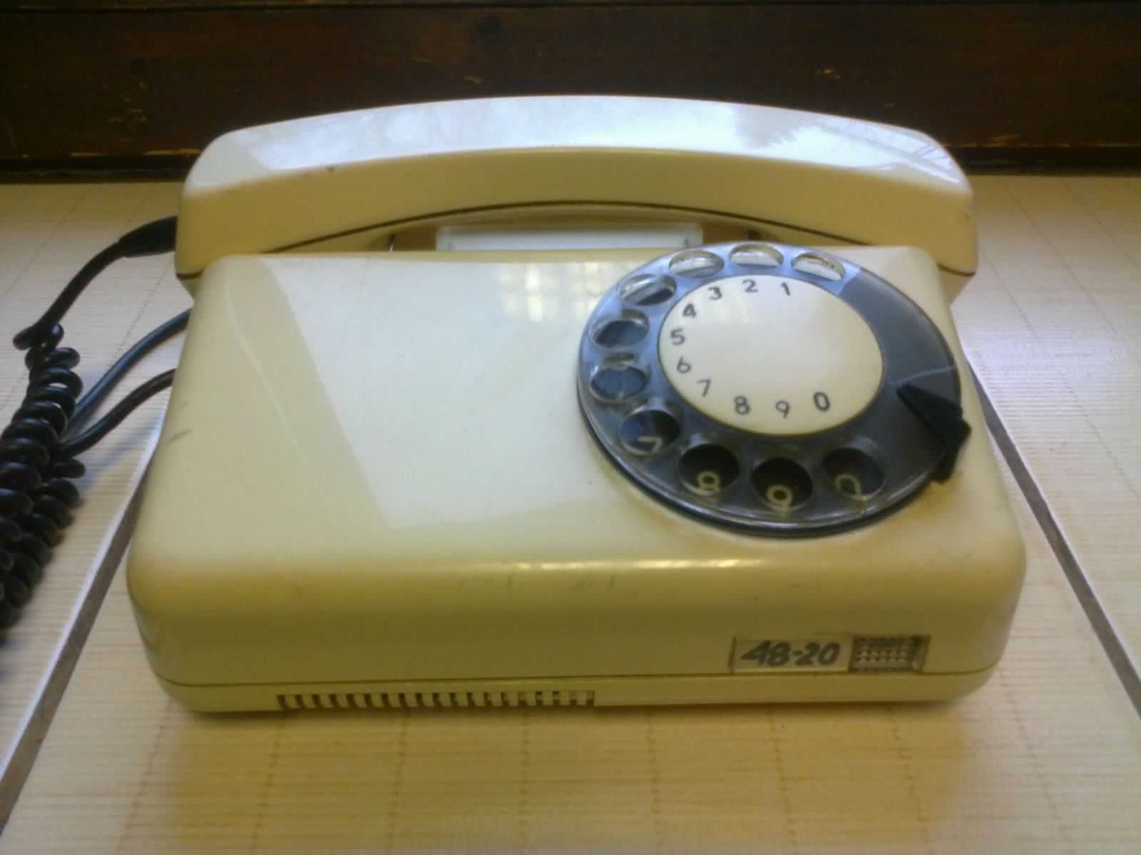 Telefon stacjonarny tarczowy PRL lata 70/80