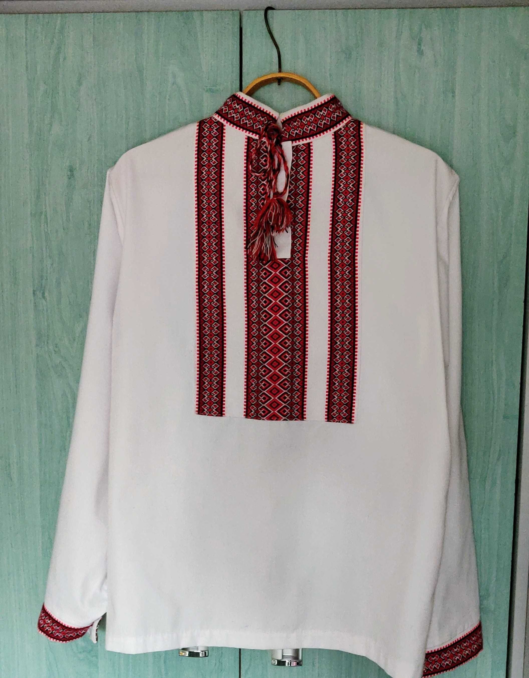 Чоловіча вишиванка
