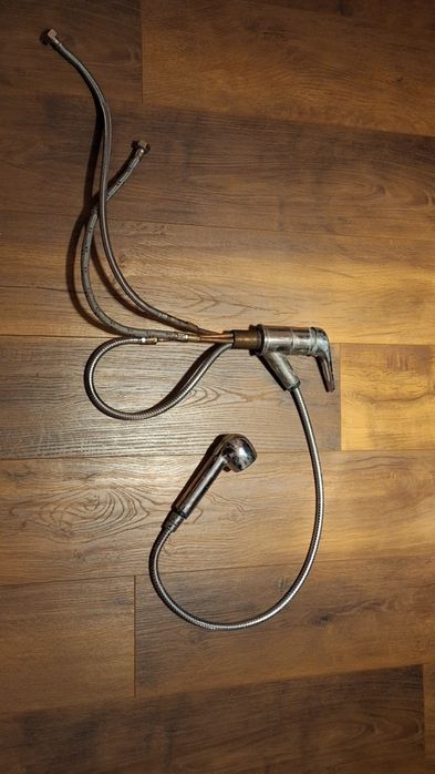 Zlewozmywak 3-komorowy narożny z baterią