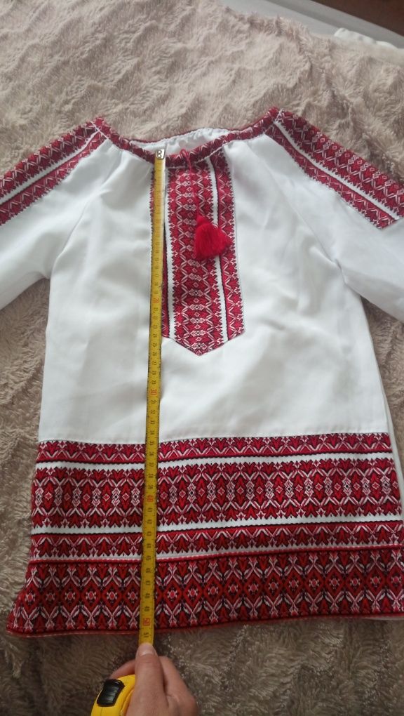 Вишиванка для дівчинки
