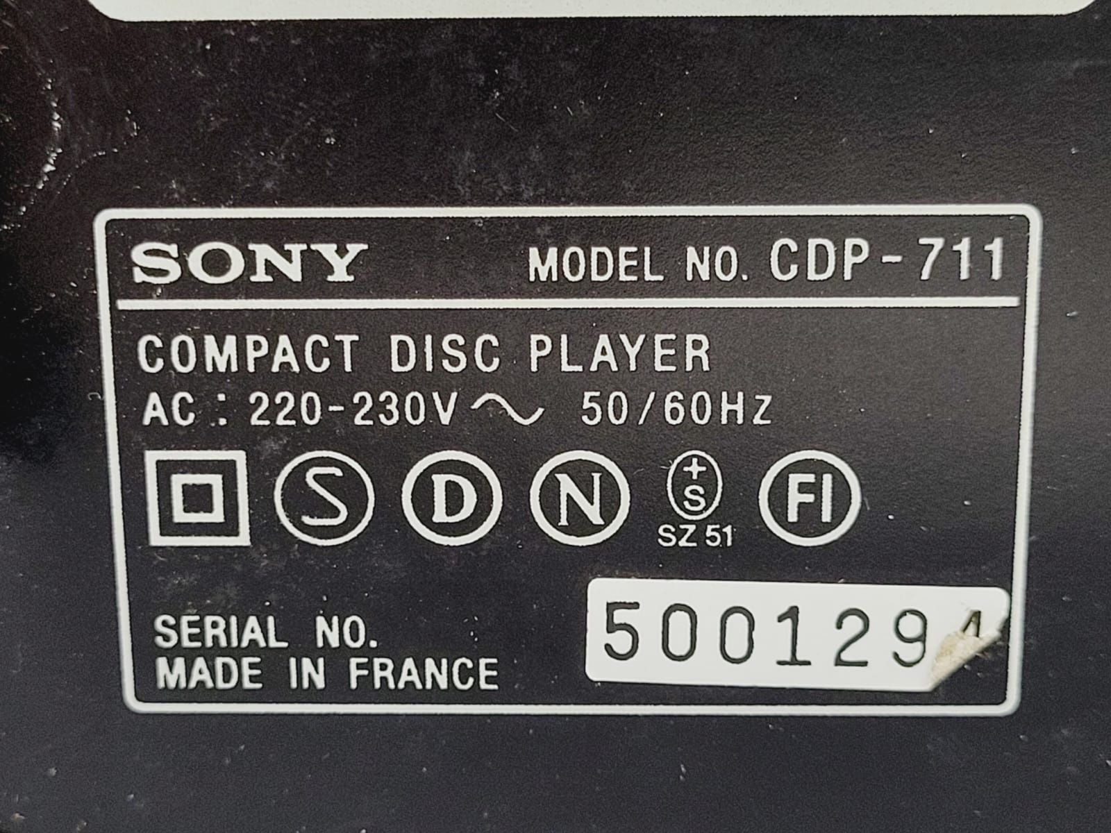 Sony CDP 711 ODTWARZACZ PŁYT CD France optyczne regulowane wyjscie