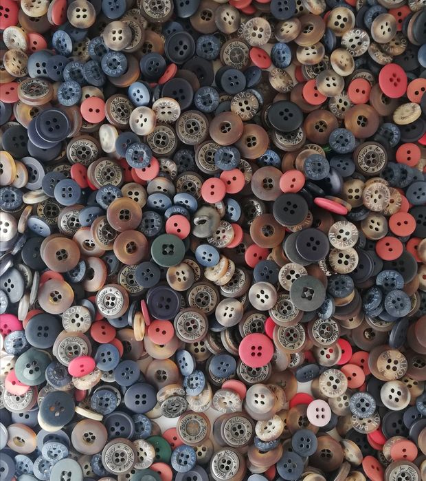 Botões Retrosaria P/ Costura Profissional ou não.