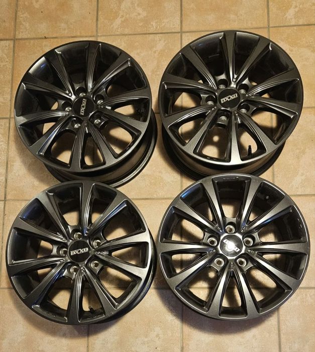 Felgi aluminiowe Audi A3 Q3 Tiguan Golf Passat Octavia OXXIO 5x112 6,5