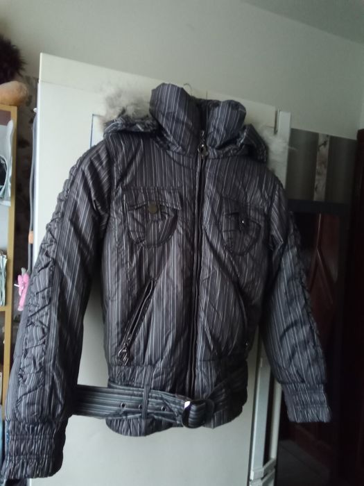Куртка на всі сто,підійде любому личитиме лише тоді.