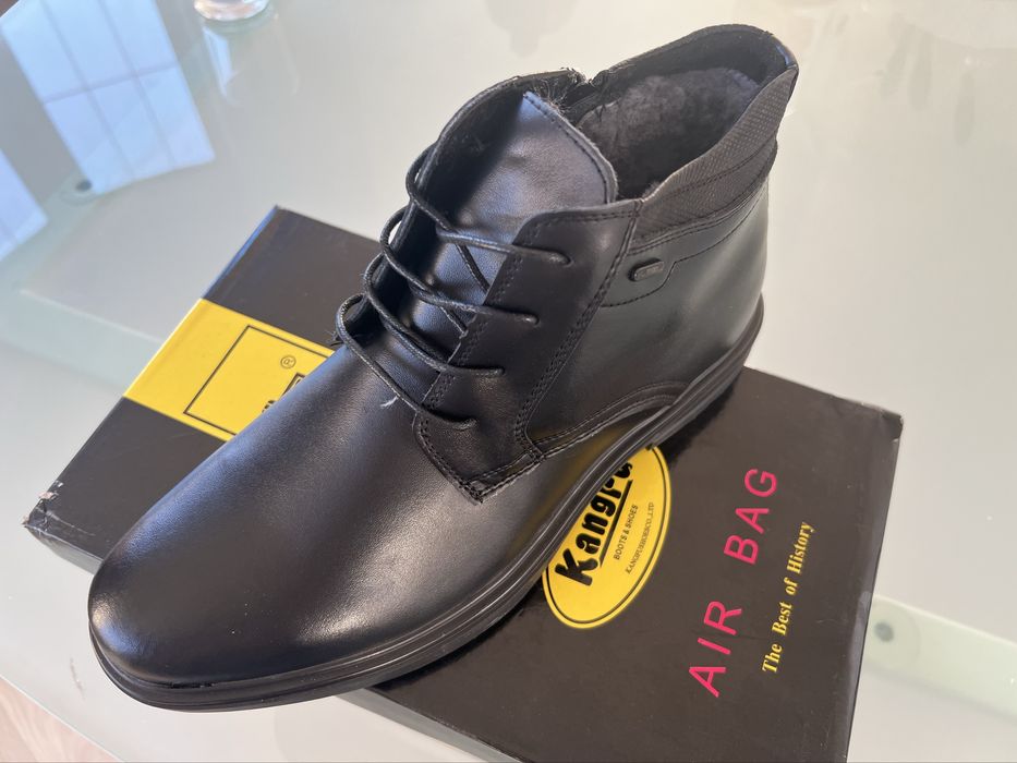 Класичні зимні чоловічі черевики