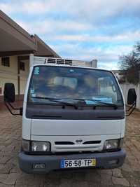 Nissan Cabstar 120